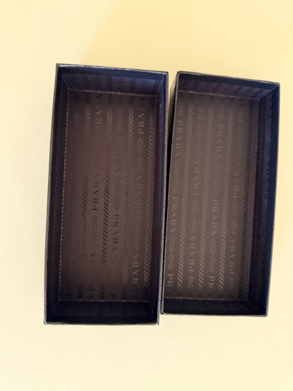 PRADA Gift Box - Picture 4 of 4